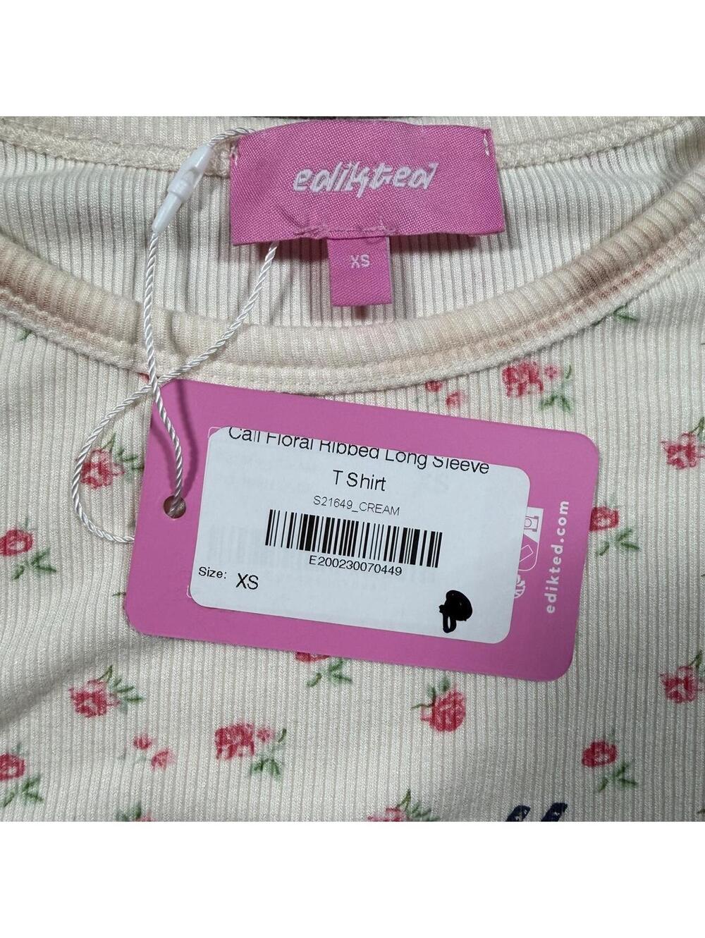 NWT Women’s Edikted cream rose pattern long sleeve shirt - Picture 3 of 6
